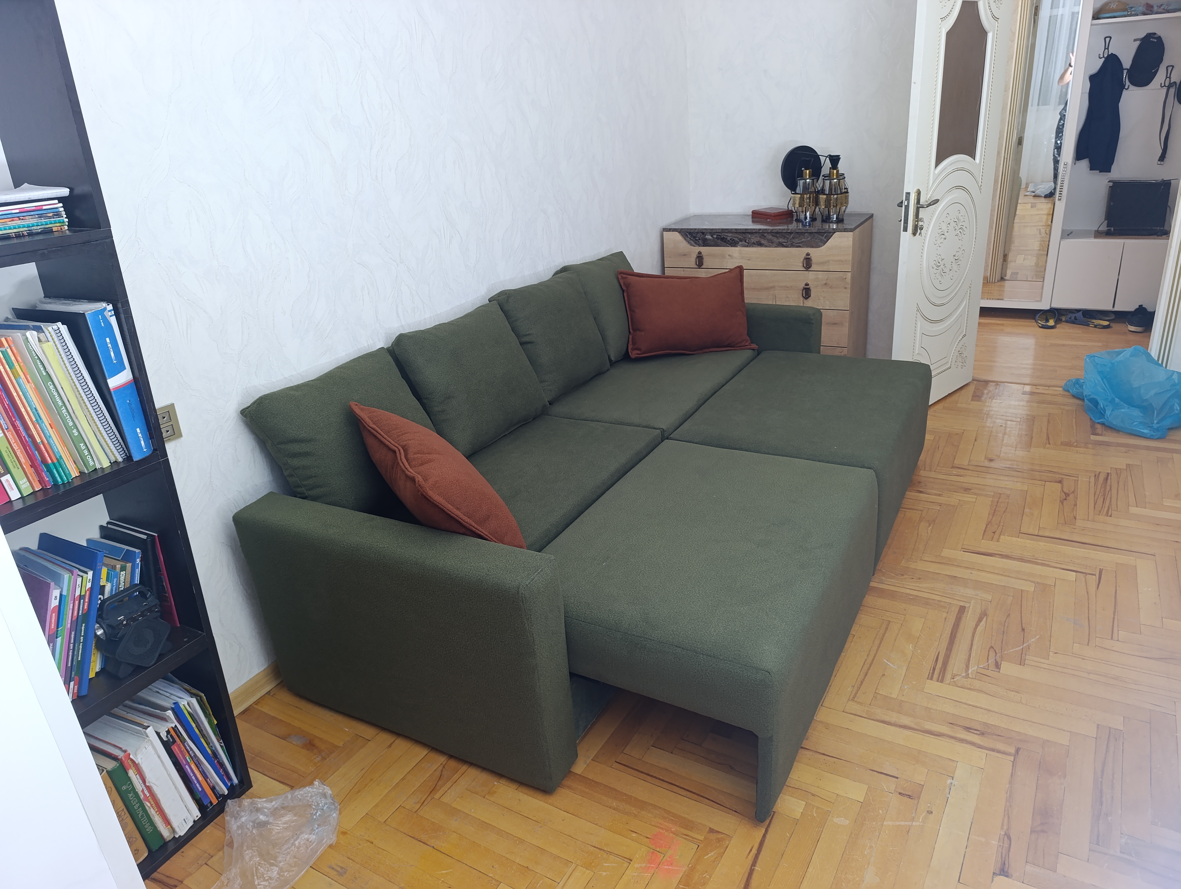 Düz divan